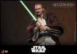 Star Wars Movie Masterpiece Action Figure 1/6 Qui-Gon Jinn (Collector Edition) 32 cm by Hot Toys - immagine 10