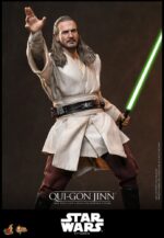 Star Wars Movie Masterpiece Action Figure 1/6 Qui-Gon Jinn (Collector Edition) 32 cm by Hot Toys - immagine 14