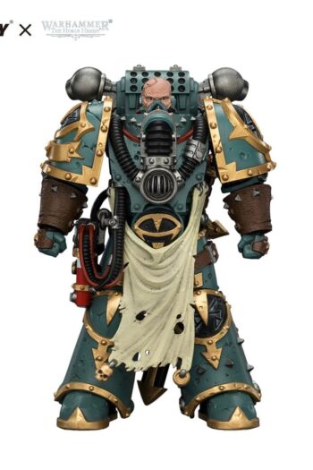 Warhammer Action Figure Sons of Horus Maloghurst the Twisted, the Warmaster's Equerry 13 cm