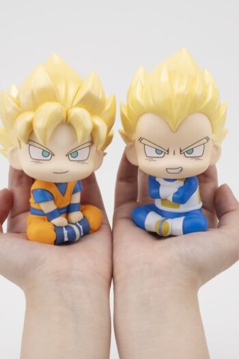 Dragon Ball DAIMA Look Up PVC Figures 2-Pack Super Saiyan Son Goku (mini) & Super Saiyan Vegeta (mini) 11 cm (with gift)