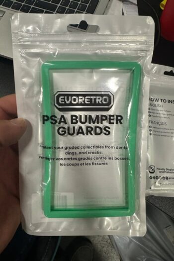 Evoretro Bumper Protector for PSA Slabs Mint Green
