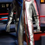 Star Trek: The Original Series Action Figure 1/6 Captain James T. Kirk (in Environmental Suit) 29 cm