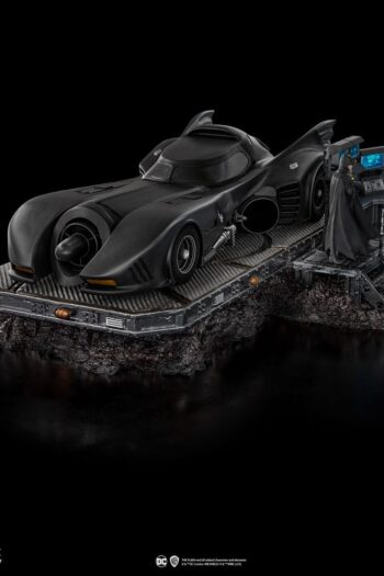 DC Comics Art Scale Deluxe Statue 1/10 The Flash Movie Batmobile 31 cm