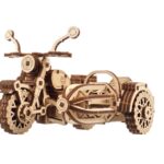 Harry Potter Wooden Model Kit Hagrid's Flying Motorbike