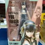 Spy x Family S.H. Figuarts Action Figure Yor Forger 15 cm by Bandai