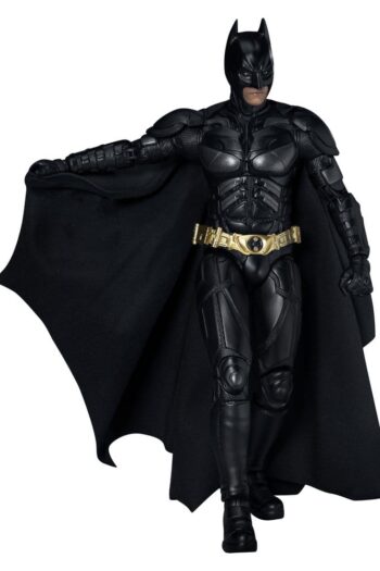 DC Comics Dynamic 8ction Heroes Action Figure Batman (The Dark Knight) 21 cm