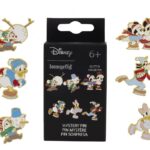 Mickey & Friends by Loungefly Enamel Pins Winter Activities Blind Display (12)